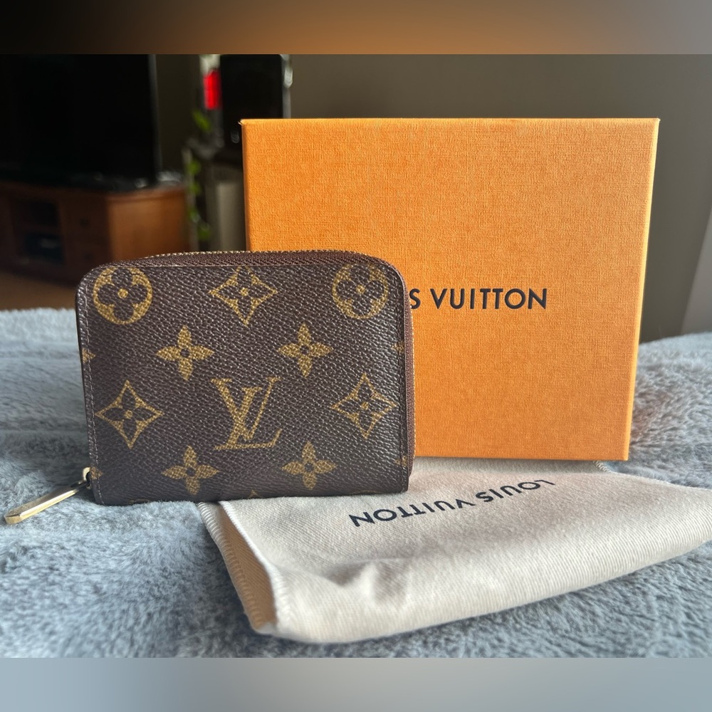 Louis Vuitton Zippy Coin Purse